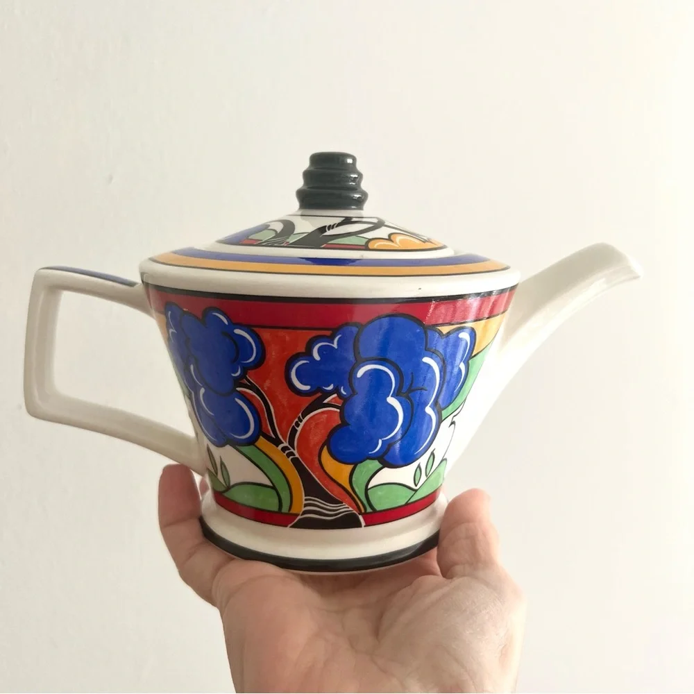Unique Clarice Cliff inspired Sadler Art Deco teapot 1980’s made in Engl…